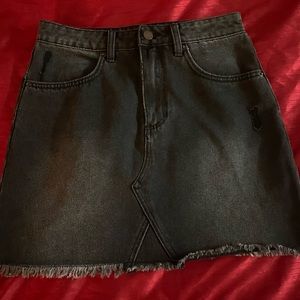 black o’neill skirt